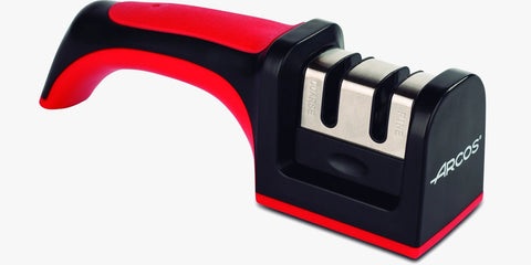 Manual knife sharpener