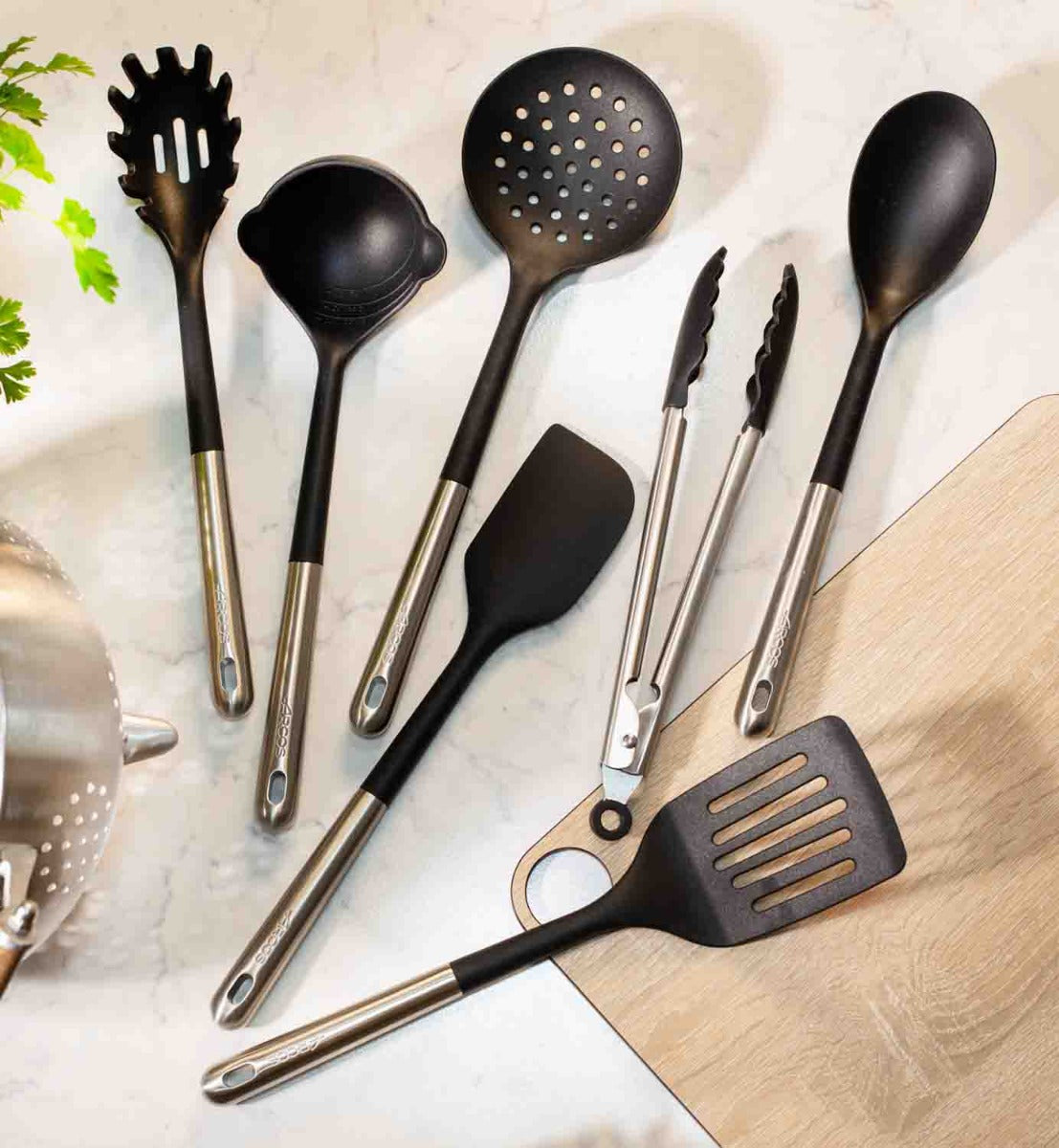 Komplettes Küchenutensilien-Set + Ständer
